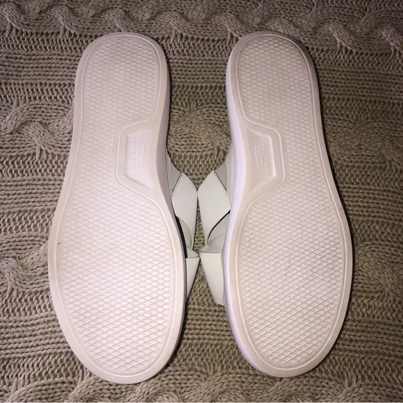 Cole Haan Grand 360 White leather sole padded SZ 11b Sandals