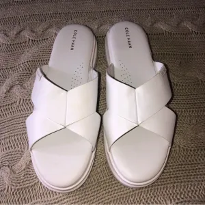 Cole Haan Grand 360 White leather sole padded SZ 11b Sandals