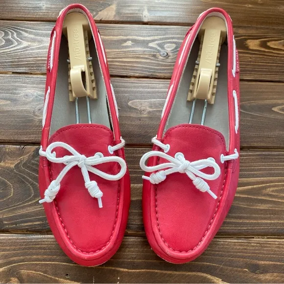 Cole Haan Grand OS Nantucket Camp Moccasin Boat Leather Fushia Driving Loafer