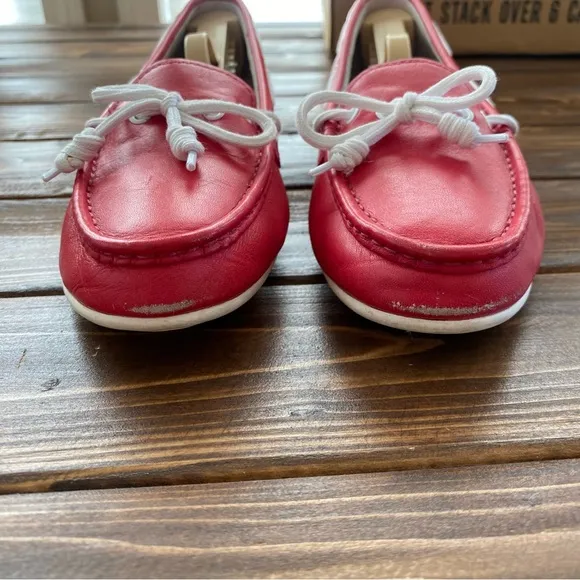 Cole Haan Grand OS Nantucket Camp Moccasin Boat Leather Fushia Driving Loafer