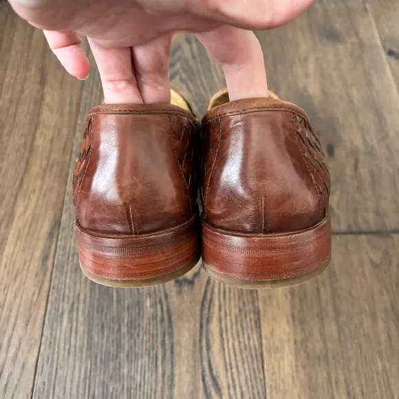 Cole Haan Men's Tan Intrecciato Weave Woven Leather Tassel Loafers Size 8.5