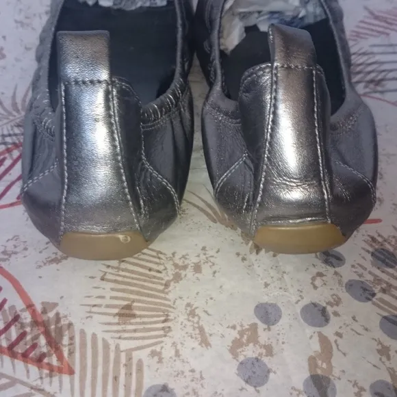 Cole Haan Nike Air Silver Ballet Flats - Size 6.5