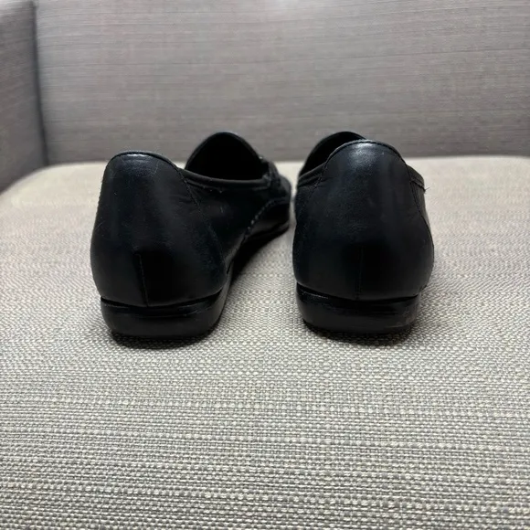 Cole Haan Women’s Black Leather Loafers with Tassels 7 1/2
