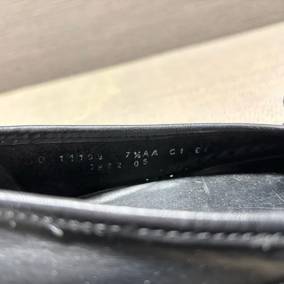 Cole Haan Women’s Black Leather Loafers with Tassels 7 1/2