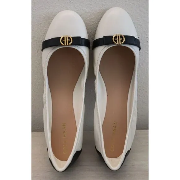 Cole Haan W26820 Women's Sz 9B Ivory/Black Leather Tova Bow Ballet Flats