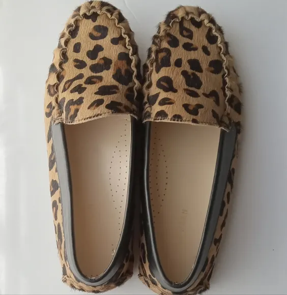 🩷💚⚜️Cole Haan⚜️🩷💚Womens Driving Shoes Animal Print Cow Hair Loafers Size 7.5