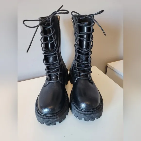 Combat Boots, BNWOT, Size 37
