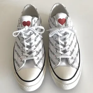 Converse All Star Chuck Taylor Love Fearlessly Low Top