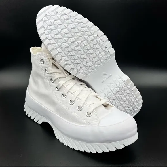 Converse All Star Chuck Taylor Men’s 2.0 Lugged Sneakers