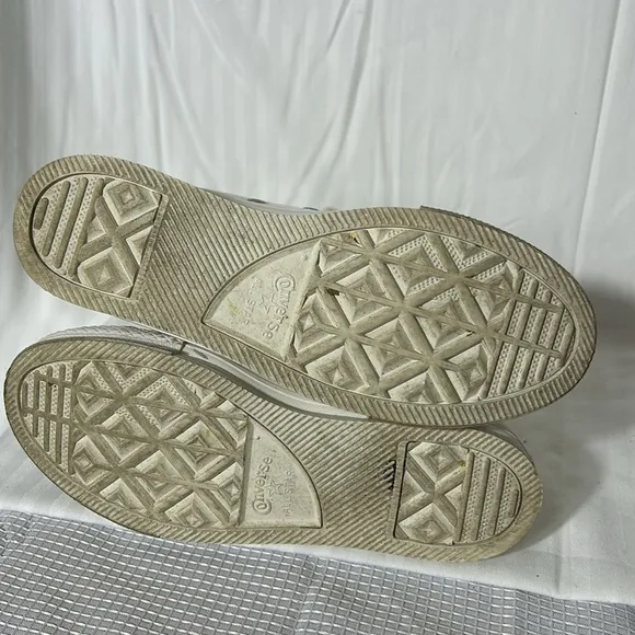Converse All-Stars ivory embroidery high top sneakers size 4 1/2