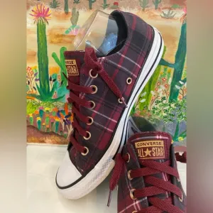 Converse Burgundy Plaid Sneakers Low Top, Burgundy, Black Women's size 9