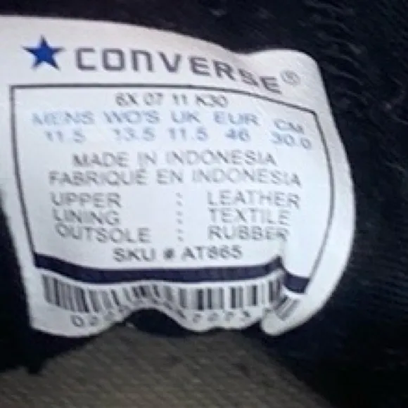 Converse chuck Taylor All Star Black Leather Low Top Sneakers