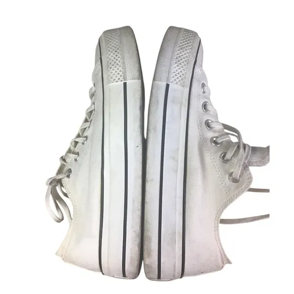 Converse Chuck Taylor All Star Lift Platform Sneakers Women’s 9 in White