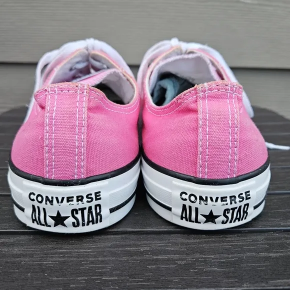 Converse Chuck Taylor Low Top Sneakers Bubblegum Pink Shoes Mens 11.5 Women 13.5