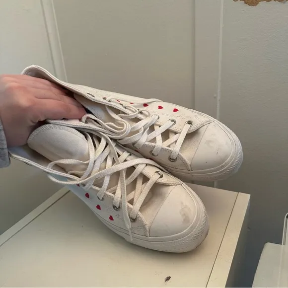Converse High Platform Heart Sneakers Womens 10 Valentine’s Day 2022