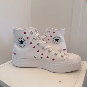 Converse High Platform Heart Sneakers Womens 10 Valentine’s Day 2022
