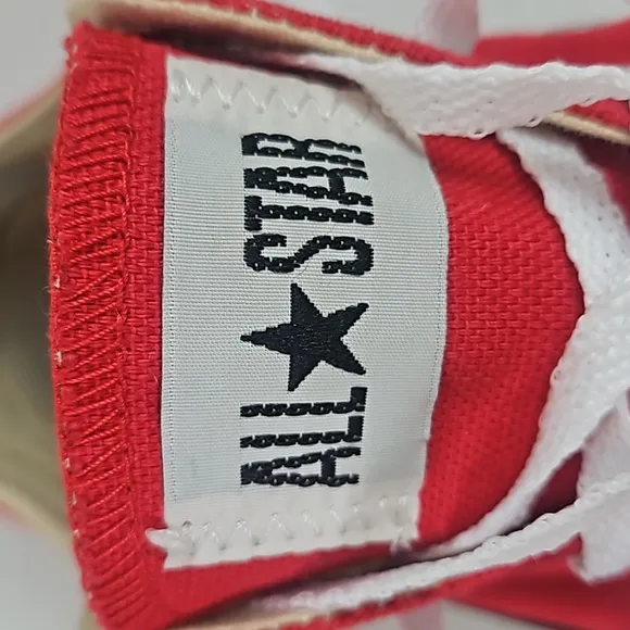 Converse | Men's All Star Red Low-Top Lace-Up Sneakers Sz 8