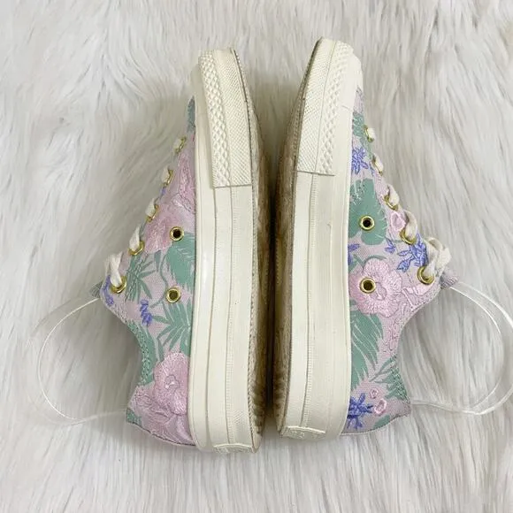 Converse Pink/Cream Chuck Taylor All Star Low Top Sneakers w Floral Embroidery