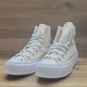 Converse platform Brand new in the box no lid authentic uper textile size women'