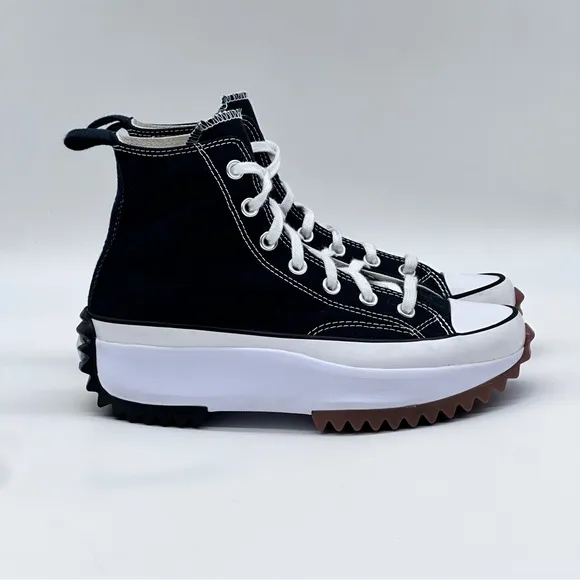 Converse Run Star Hike Platform Sneakers. Size 7.5