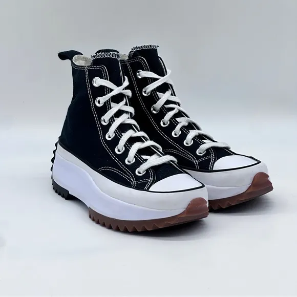 Converse Run Star Hike Platform Sneakers. Size 7.5
