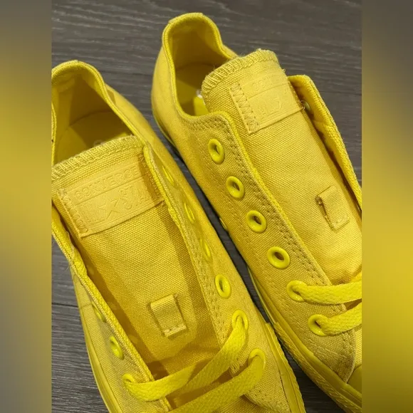Converse Taylor All Star Monochrome Aurora Yellow Low Top