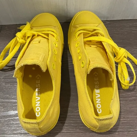 Converse Taylor All Star Monochrome Aurora Yellow Low Top