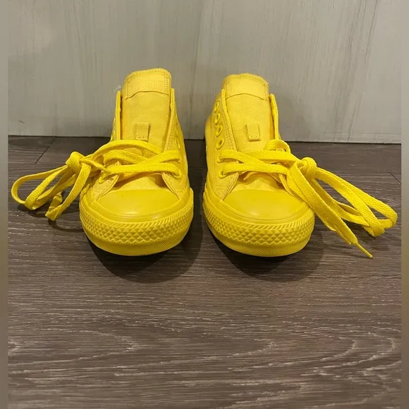 Converse Taylor All Star Monochrome Aurora Yellow Low Top