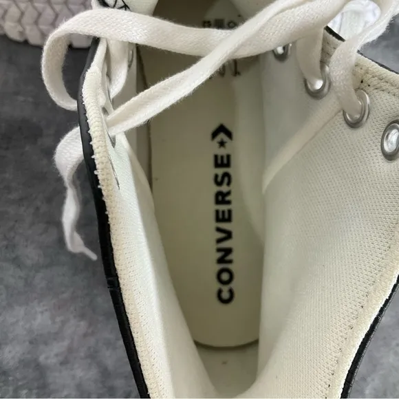 Converse Unisex Men 8.5 Women 10 .5 Chuck Taylor All Star Lugged 2.0 Hig…