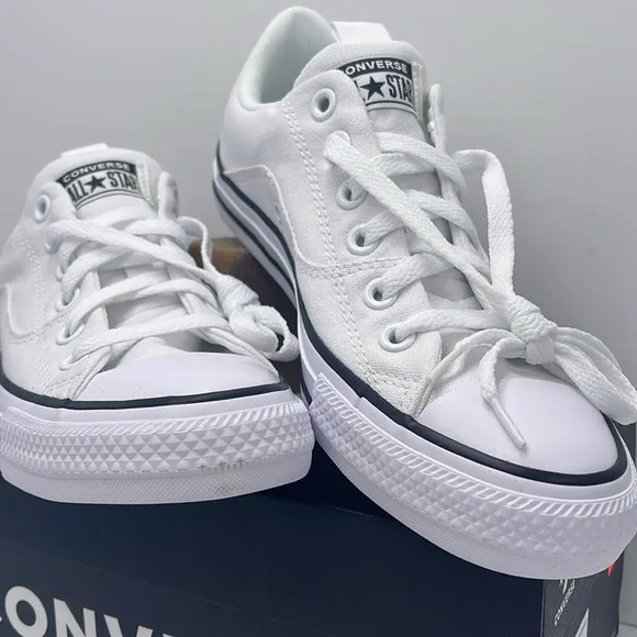Converse WMNS A00832F CTAS RAVE OXWHITE/WHITE/BLACK Low-Top Sneakers Chuck Tayl