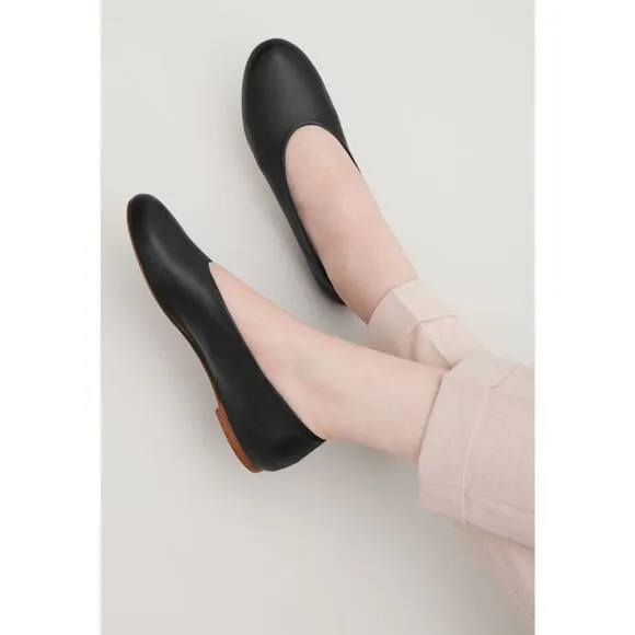 COS LEATHER BALLERINA FLATS Size 8.5 US/ 40 EU