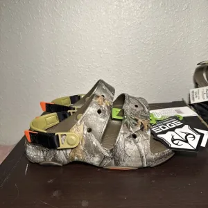 Crocs Adults' Classic All Terrain Realtree EDGE Sandals 207891-267 NWT M8 W10