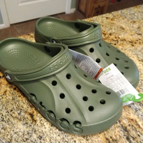 Crocs Baya Clogs Slip On Sandals 10126-309 Army Green Unisex M10/W12 NWT