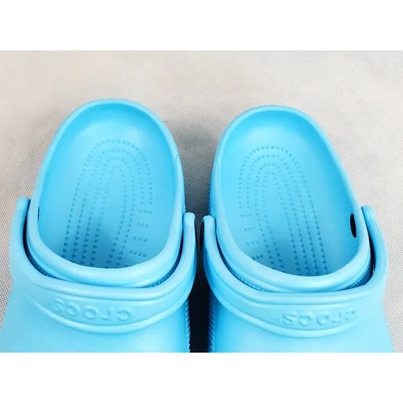 Crocs Classic Sandals Mens Size 12 Arctic Blue Slip On Waterproof  Casual Strap