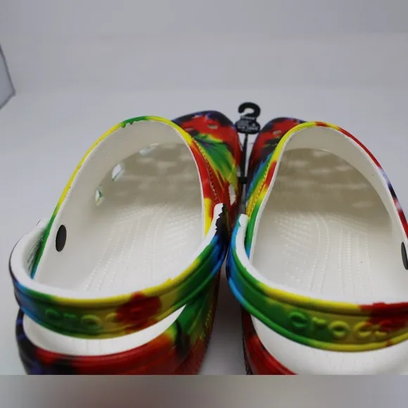 Crocs Classic Tie Dye Sandals Rainbow Slip-On Shoes Women's‎ 12 Men's 10 NWT