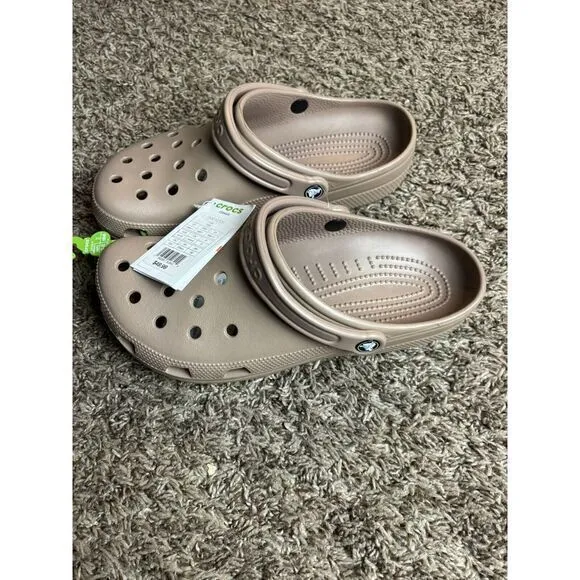 Crocs Classic Wheat Khaki Men Unisex‎ Slip On Casual LifeStyle Sandal 10001-209
