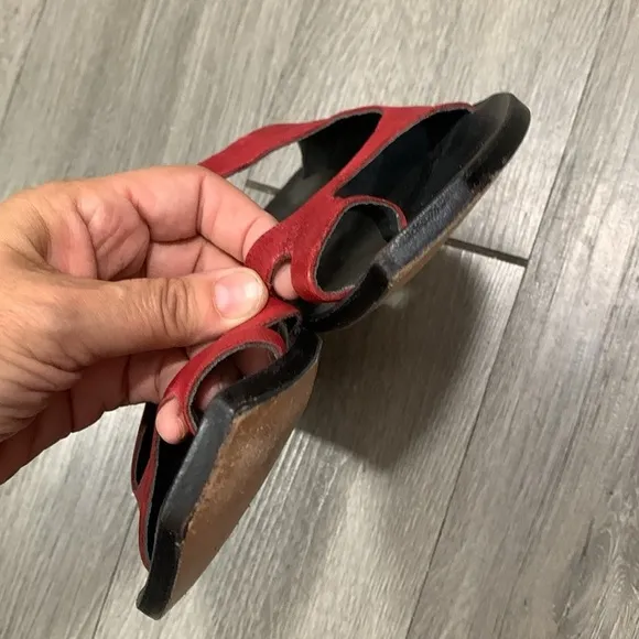 CYDWOQ Red Leather Handmade in USA Slip-On Thong Sandals size 38=8