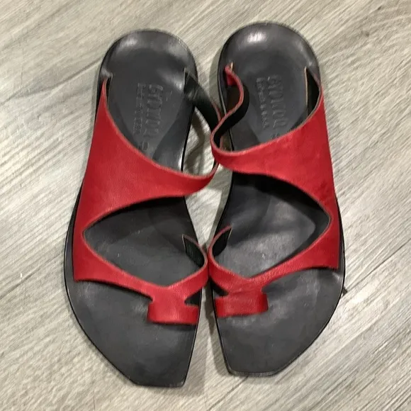 CYDWOQ Red Leather Handmade in USA Slip-On Thong Sandals size 38=8