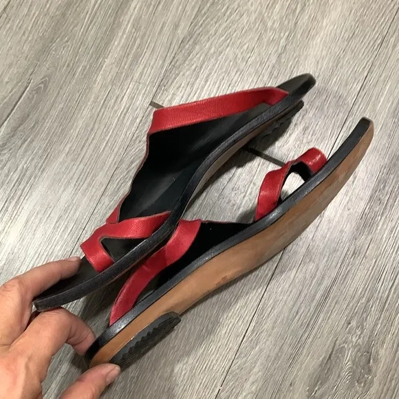 CYDWOQ Red Leather Handmade in USA Slip-On Thong Sandals size 38=8