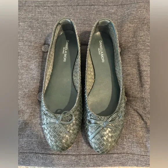 Daniela Mori Green Woven Leather Ballet Flats Size 40