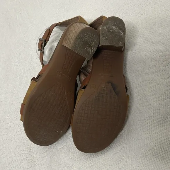 Dansko Dominique Block Heel Sandals Brown T Strap Size 38 US 8