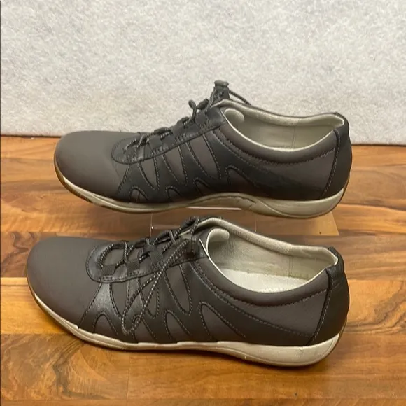 Dansko Harlie Gray Low-Top Sneakers comfort support walking work toggle tie