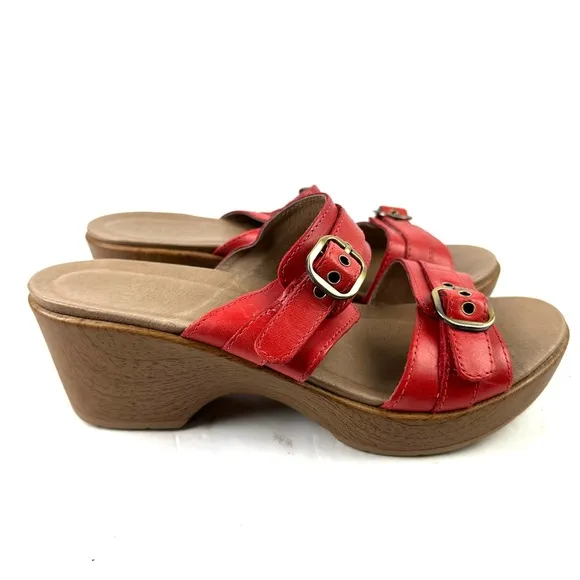 Dansko Jessie Sandals 37 Red Leather Slip On Buckle Shoes Womens