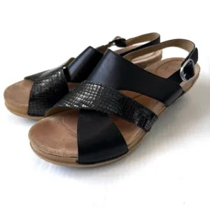 Dansko Lindy leather cross strap slingback black sandals size 40/ 9.5-10