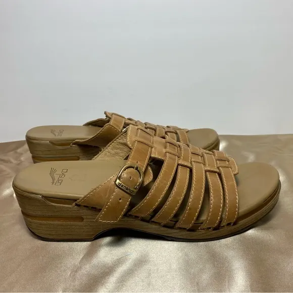 Dansko Marion Strappy  Clog  Slide Tan Leather Sandal Sz EU 41 US 10.5-11