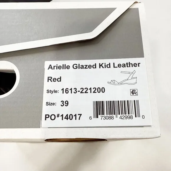 DANSKO NWB Sz 39 Red  Leather Arielle Glazed Kid Comfort Sandals