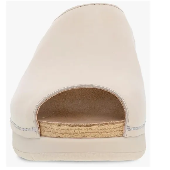 DanskoRavyn Sandals Women Sz38 US 7.5-8$140 Color: Ivory Nappa Slip-On Clogs