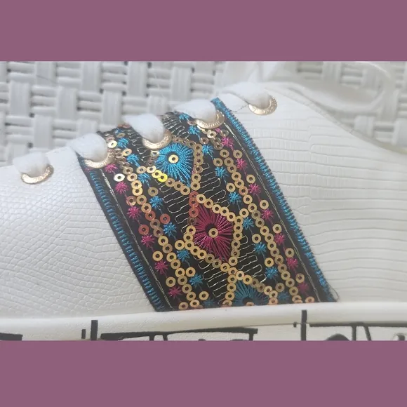 Desigual White Cosmic Exotic Indian Love Sneakers Sz 10