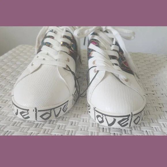 Desigual White Cosmic Exotic Indian Love Sneakers Sz 10
