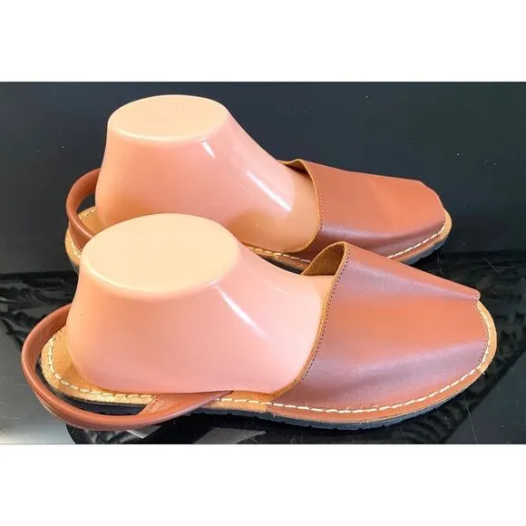 Diegos Spanish Brown Leather Avarcas Men’s Sandals 44/11 Slip on Back Strap NEW